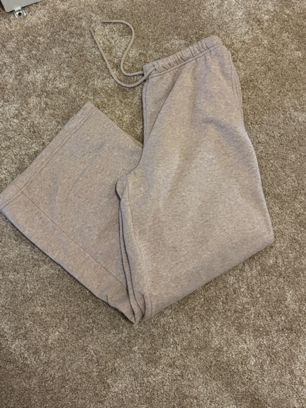 Women’s Cozy Drawstring Sweatpants in Taupe